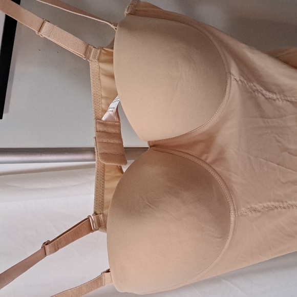 SHAPEWEAR - Picture 2 of 5